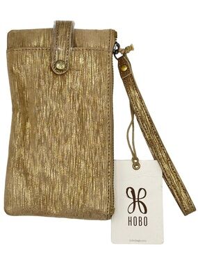NWT Hobo Golden Taupe King Wristlet